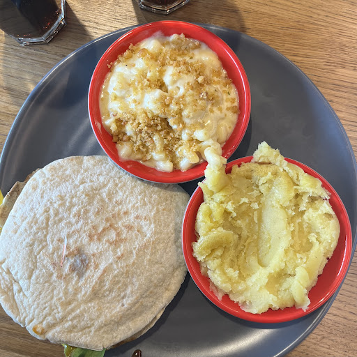 Photo of Nando's Kettering - Unit B2, KETTERING RETAIL PARK, Carina Rd, Kettering NN15 6YA
